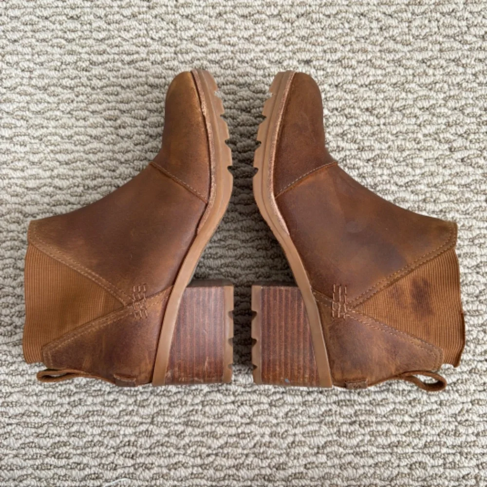 Sorel Cate Chelsea Bootie - Size 7 - Picture 8 of 8